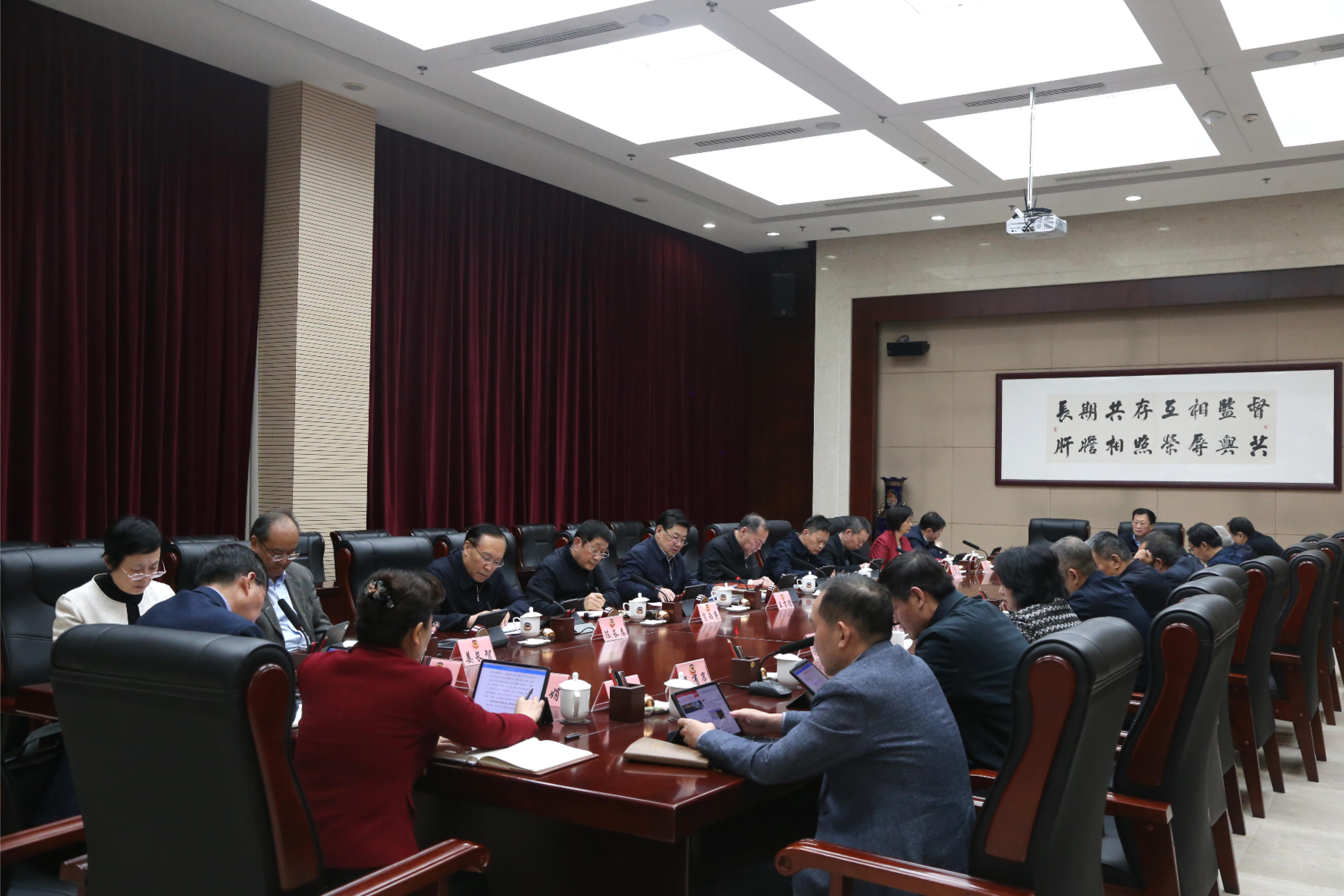 1738986029225572.jpg 2.8.jpg