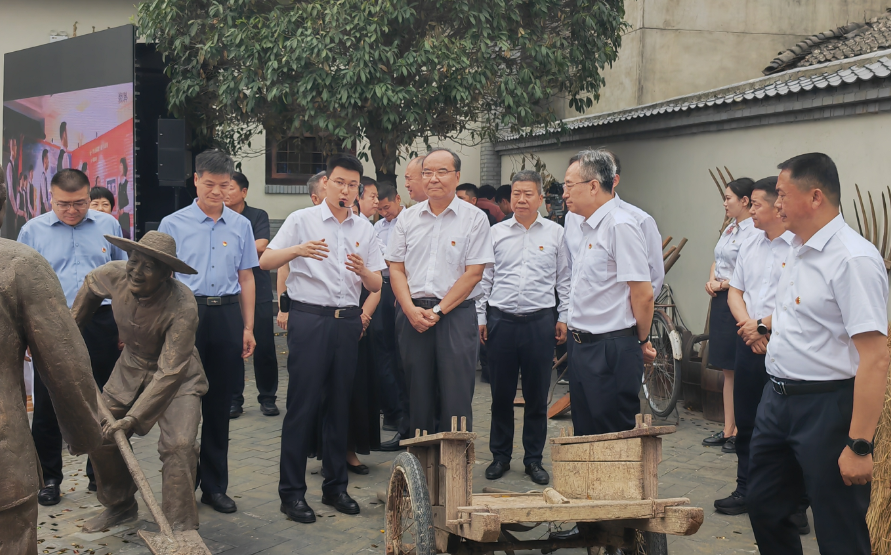 1748225984293864.jpg 姜长智.jpg