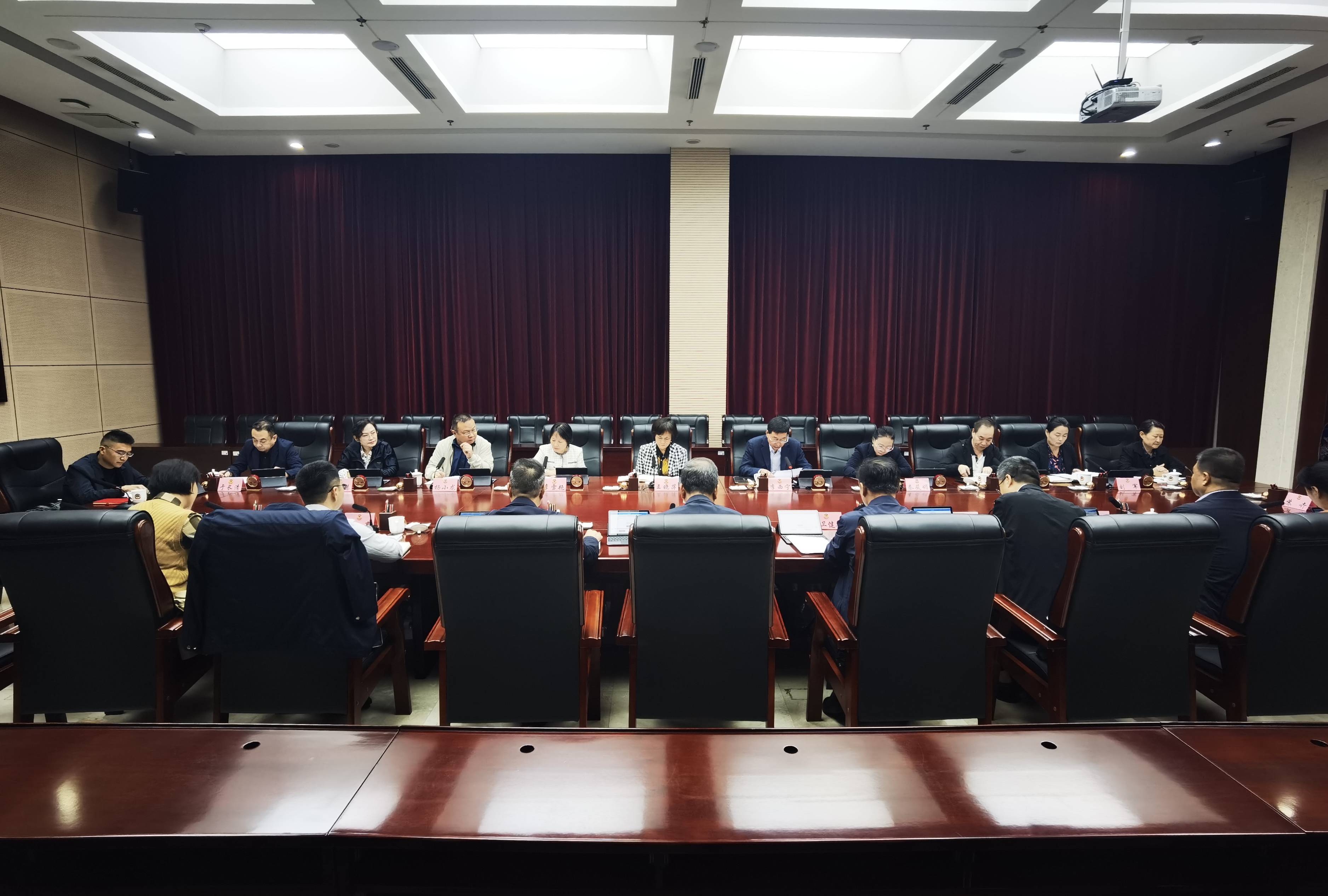 1758852615752023.jpg 512ec4c1437d7da989316fa5c76b8dd8.jpg