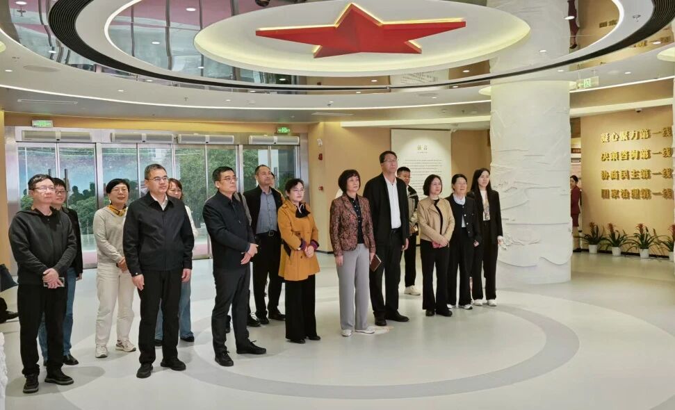 1760586071893813.jpg b62314b0096ab0258fad01c738123d1e.jpg